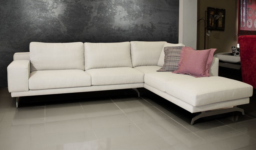 Γωνιακός Καναπές KATRIN