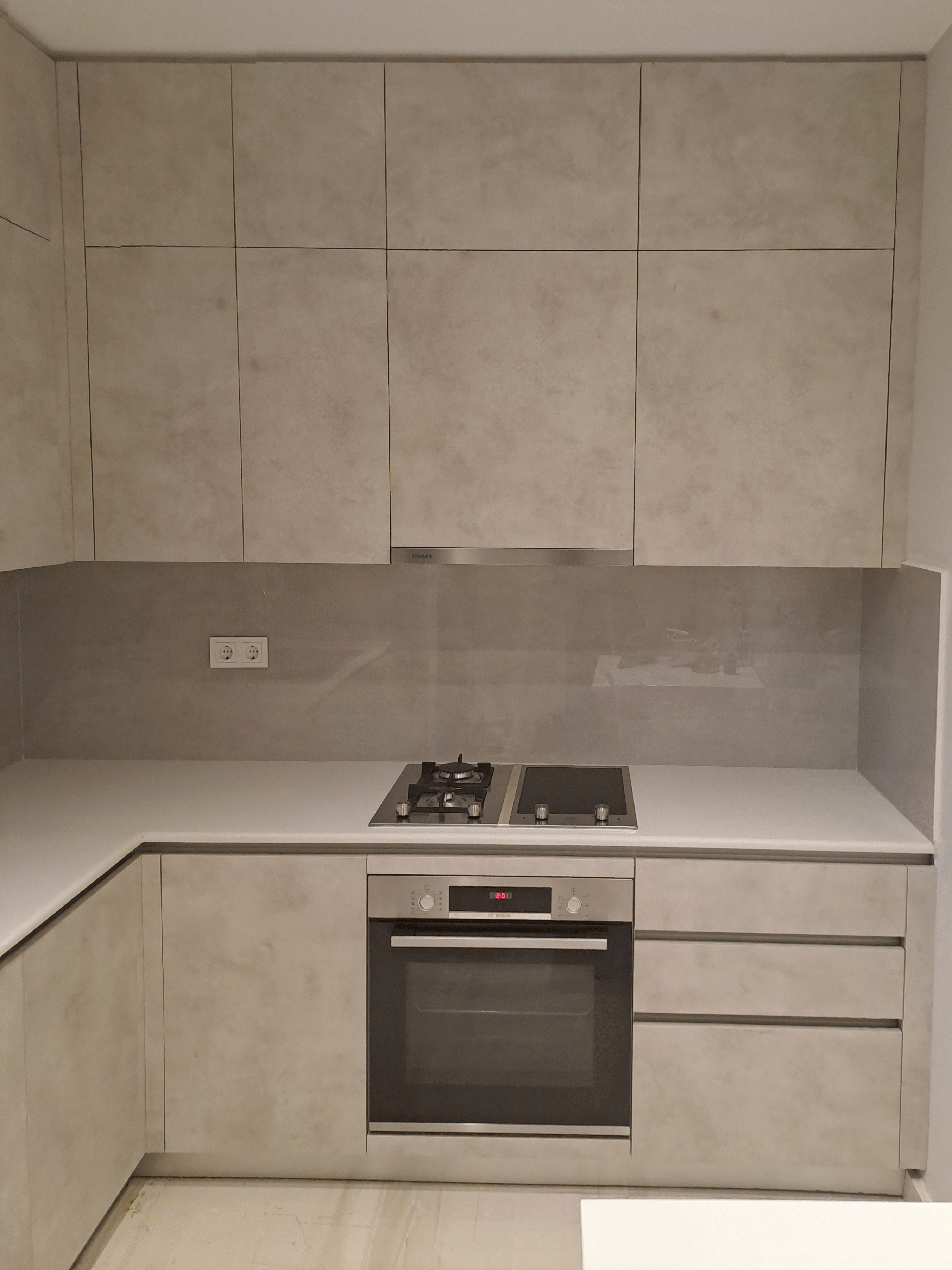 Aura Kitchen