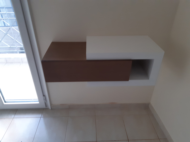 ΚΟΝΣΟΛΕΣ - ΕΠΙΠΛΟ ΕΙΣΟΔΟΥ